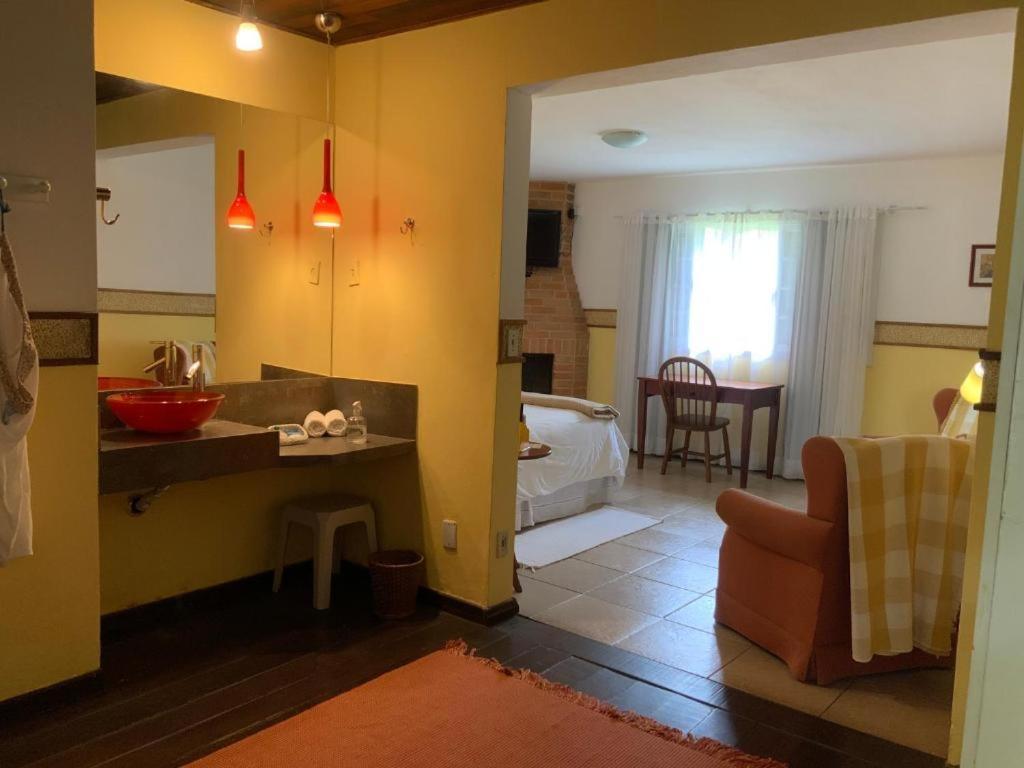 Hotel Pequena Suécia à Penedo  Chambre photo